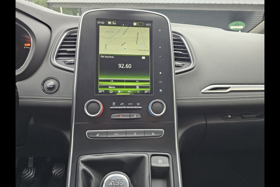 Renault Scénic 1.3 TCe Intens | Navi | Camera | Trekhaak | Stoelverwarming |