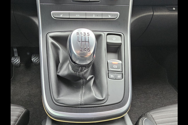 Renault Scénic 1.3 TCe Intens | Navi | Camera | Trekhaak | Stoelverwarming |