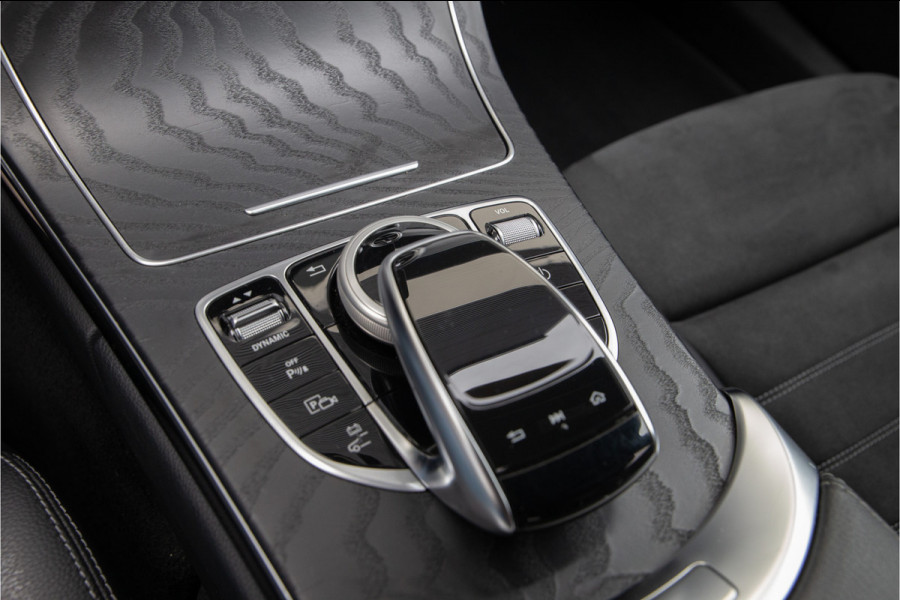 Mercedes-Benz C-Klasse Estate 300 e AMG Nightpakket, Digital Cockpit, Trekhaak, Facelift