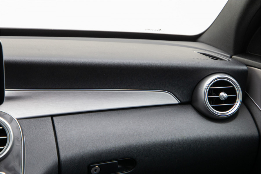 Mercedes-Benz C-Klasse Estate 300 e AMG Nightpakket, Digital Cockpit, Trekhaak, Facelift