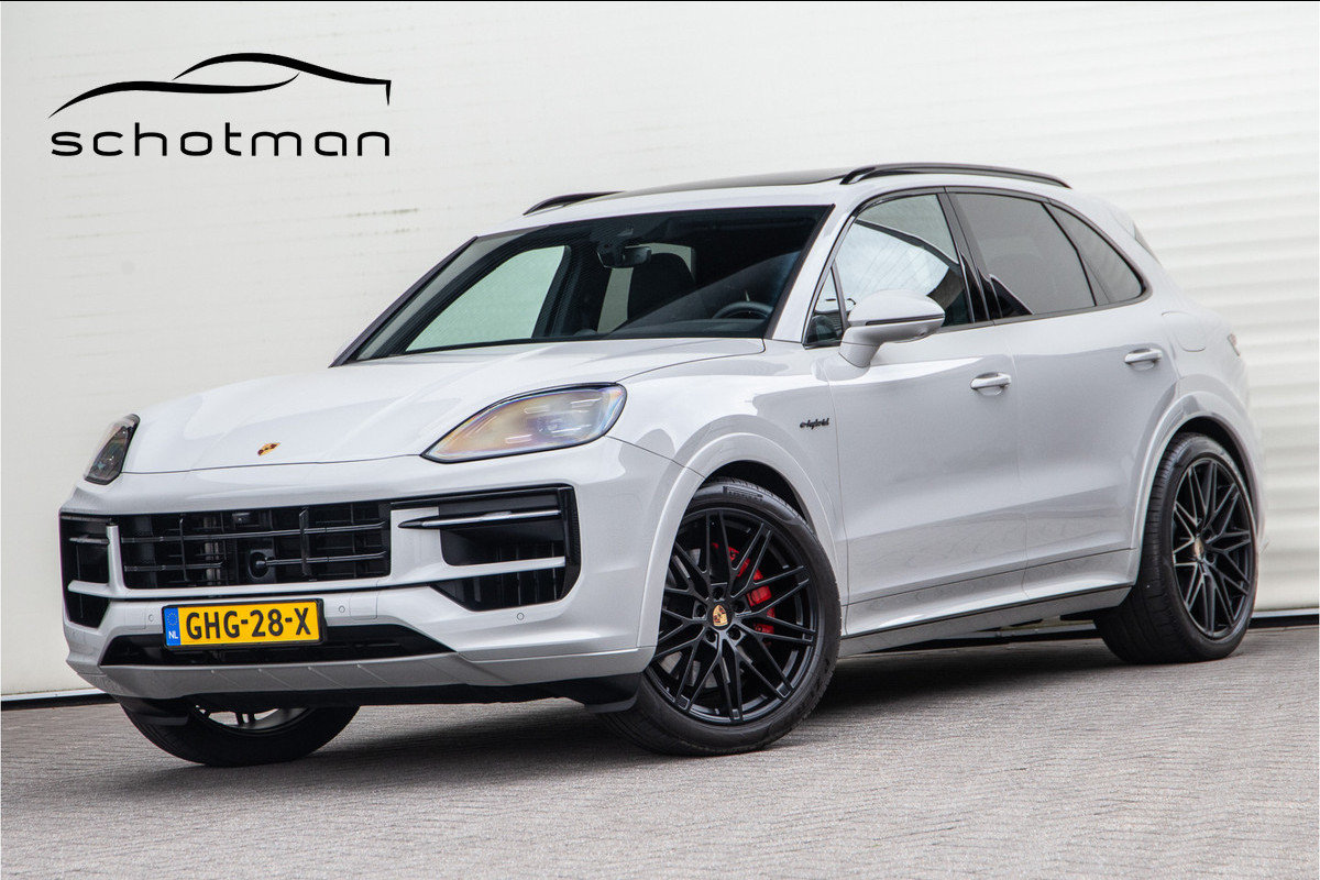 Porsche Cayenne 3.0 E-Hybrid Sport-Design, Lederpakket, Passenger Display, Pano, Bose, Adapt. Cruise, Luchtvering