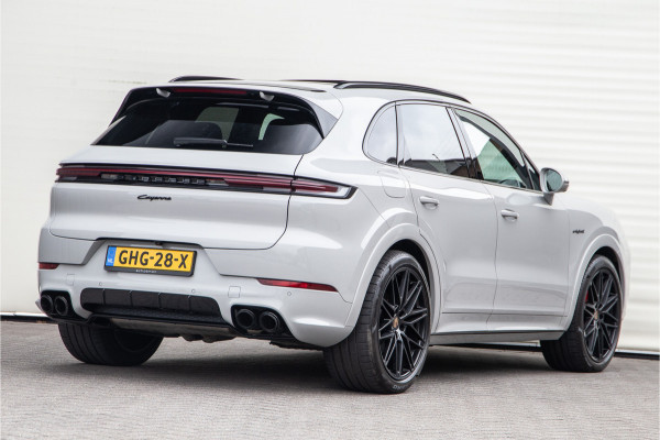 Porsche Cayenne 3.0 E-Hybrid Sport-Design, Lederpakket, Passenger Display, Pano, Bose, Adapt. Cruise, Luchtvering