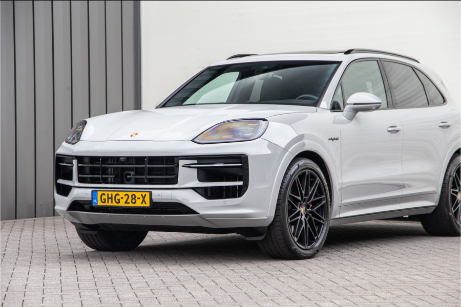 Porsche Cayenne 3.0 E-Hybrid Sport-Design, Lederpakket, Passenger Display, Pano, Bose, Adapt. Cruise, Luchtvering