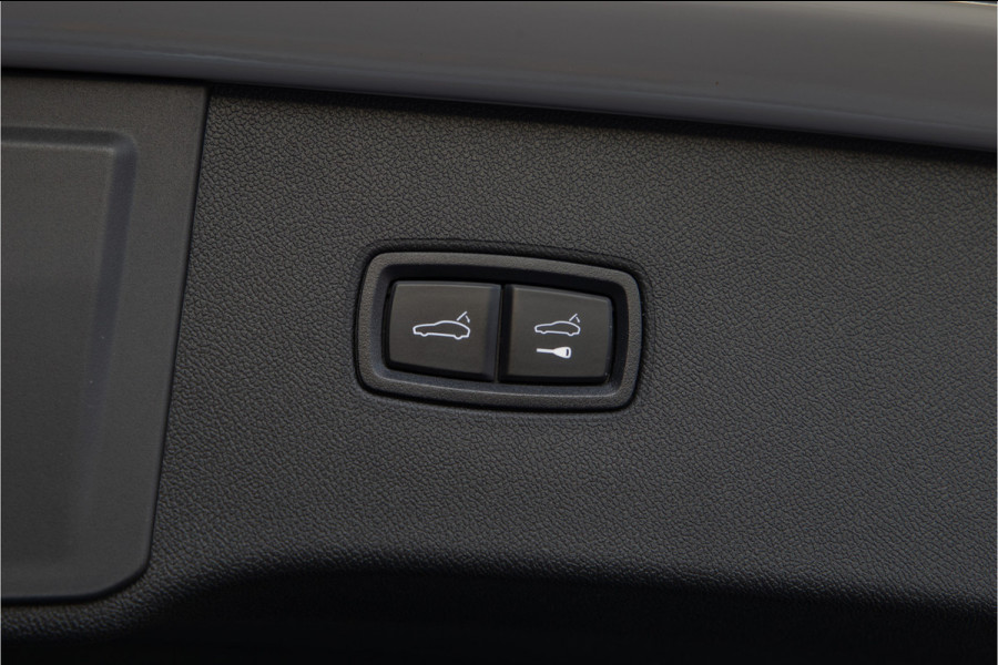 Porsche Cayenne 3.0 E-Hybrid Sport-Design, Lederpakket, Passenger Display, Pano, Bose, Adapt. Cruise, Luchtvering