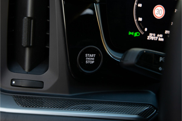 Porsche Cayenne 3.0 E-Hybrid Sport-Design, Lederpakket, Passenger Display, Pano, Bose, Adapt. Cruise, Luchtvering