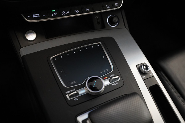 Audi Q5 55 TFSI e quattro Competition Virtual Cockpit B&O 3x S-Line Achter Stoelverw