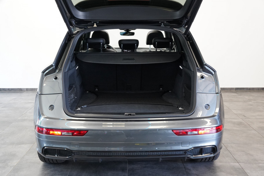 Audi Q5 55 TFSI e quattro Competition Virtual Cockpit B&O 3x S-Line Achter Stoelverw