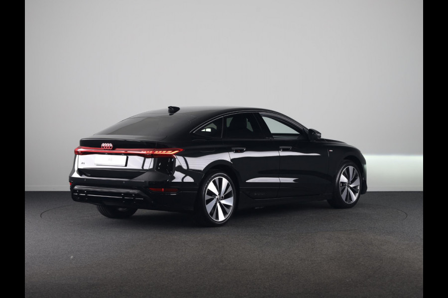 Audi A6 Sportback e-tron S edition e-tron 83 kWh 286 pk | Techniekpakket plus | Privacy glas | MMI-bijrijdersscherm | 20'' LM velgen |
