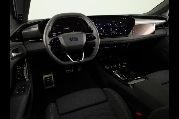Audi A6 Sportback e-tron S edition e-tron 83 kWh 286 pk | Techniekpakket plus | Privacy glas | MMI-bijrijdersscherm | 20'' LM velgen |