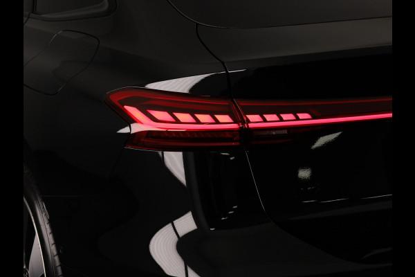 Audi A6 Sportback e-tron S edition e-tron 83 kWh 286 pk | Techniekpakket plus | Privacy glas | MMI-bijrijdersscherm | 20'' LM velgen |