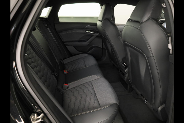 Audi A6 Sportback e-tron S edition e-tron 83 kWh 286 pk | Techniekpakket plus | Privacy glas | MMI-bijrijdersscherm | 20'' LM velgen |