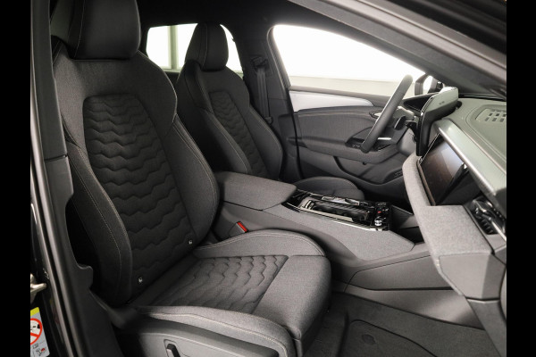 Audi A6 Sportback e-tron S edition e-tron 83 kWh 286 pk | Techniekpakket plus | Privacy glas | MMI-bijrijdersscherm | 20'' LM velgen |