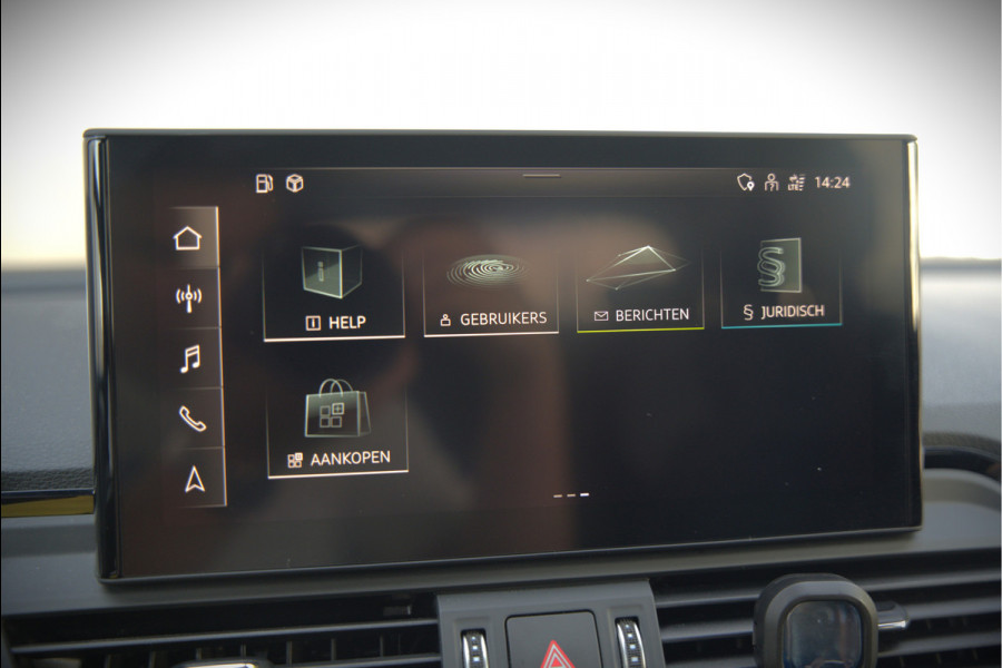 Audi Q5 50 TFSI e S edition S-Line | Panoramadak | Adaptive Cruise Control | Stoelverwarming | Ambiance Verlichting | Camera | Navigatie | Apple Carplay | Keyless | Trekhaak | SOH 92%