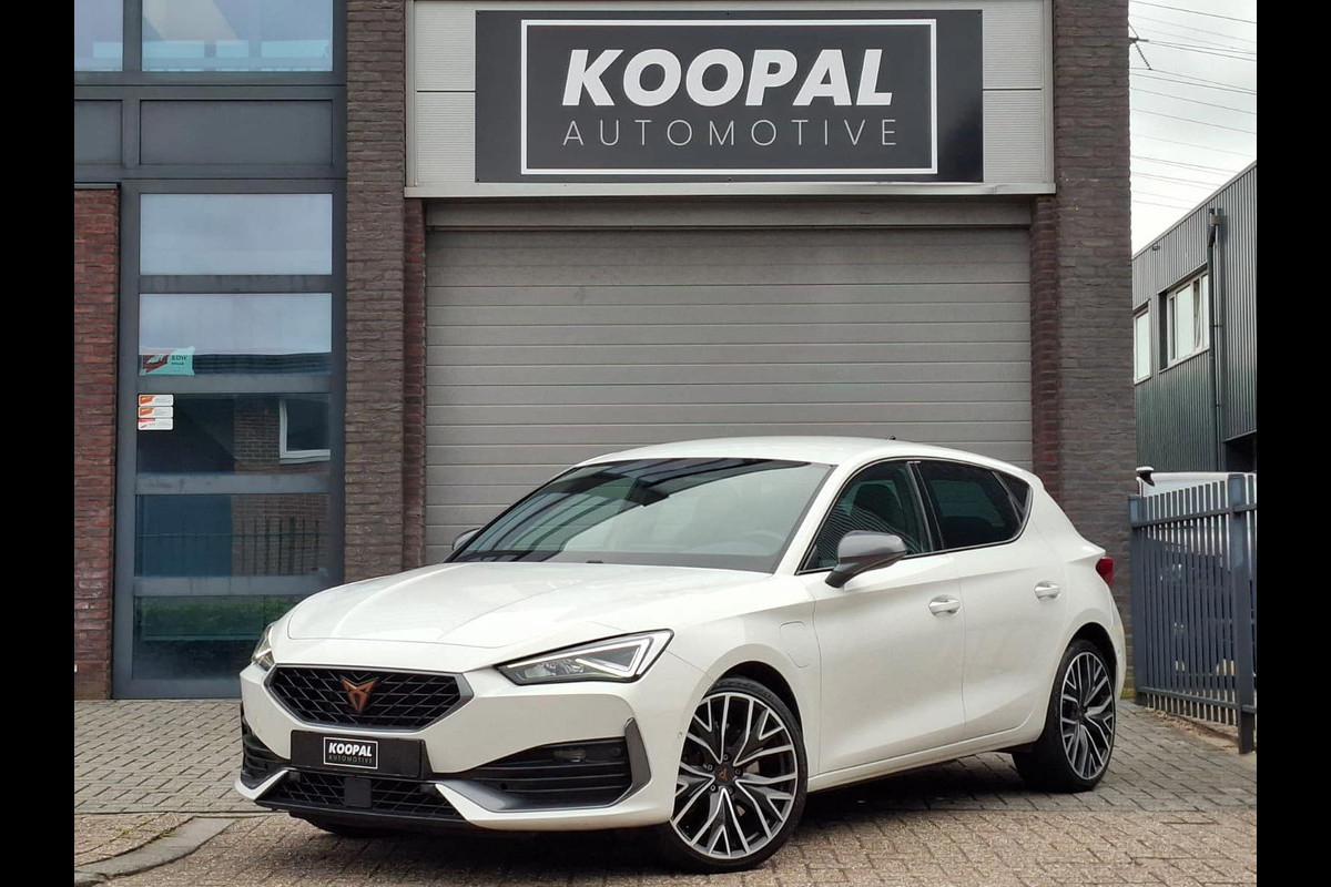 CUPRA Leon 1.4 e-Hybrid VZ Adrenaline | Matrix LED | Camera | ACC