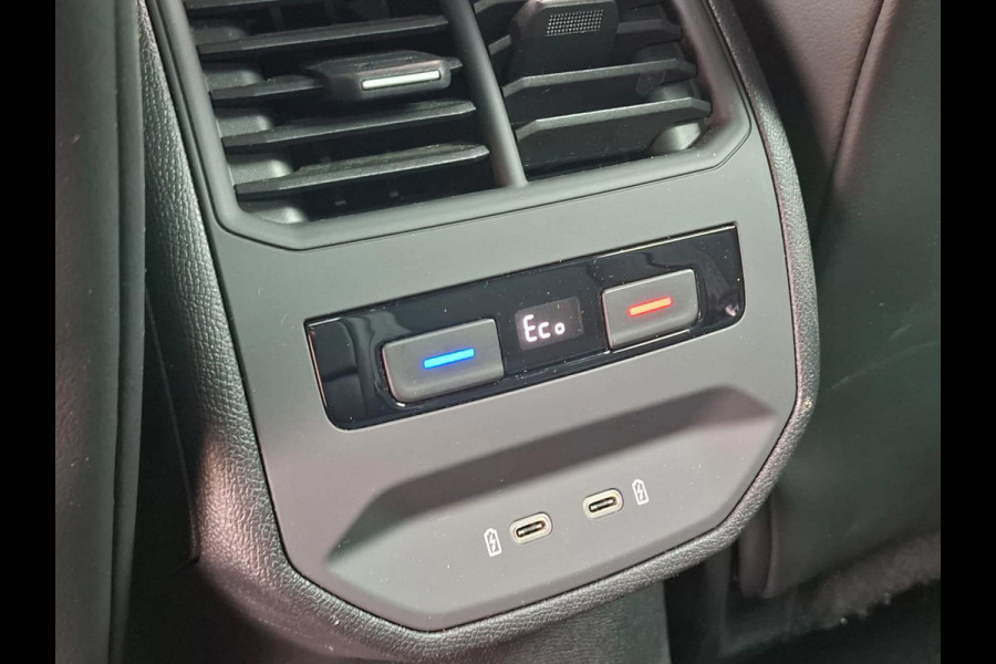 CUPRA Leon 1.4 e-Hybrid VZ Adrenaline | Matrix LED | Camera | ACC