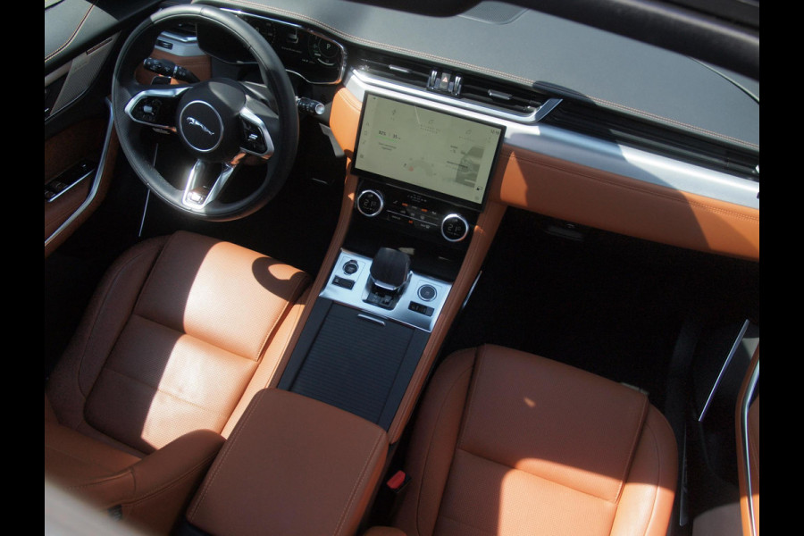 Jaguar F-Pace 2.0 P400e PHEV SE R-Dynamic | Panoramadak | Camera | Meridian | Leer | NL-Auto |