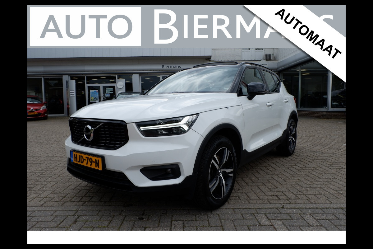 Volvo XC40 2.0 T4 AWD R-Design / INCL. 12 mnd BOVAG / Schuif-kantel dak
