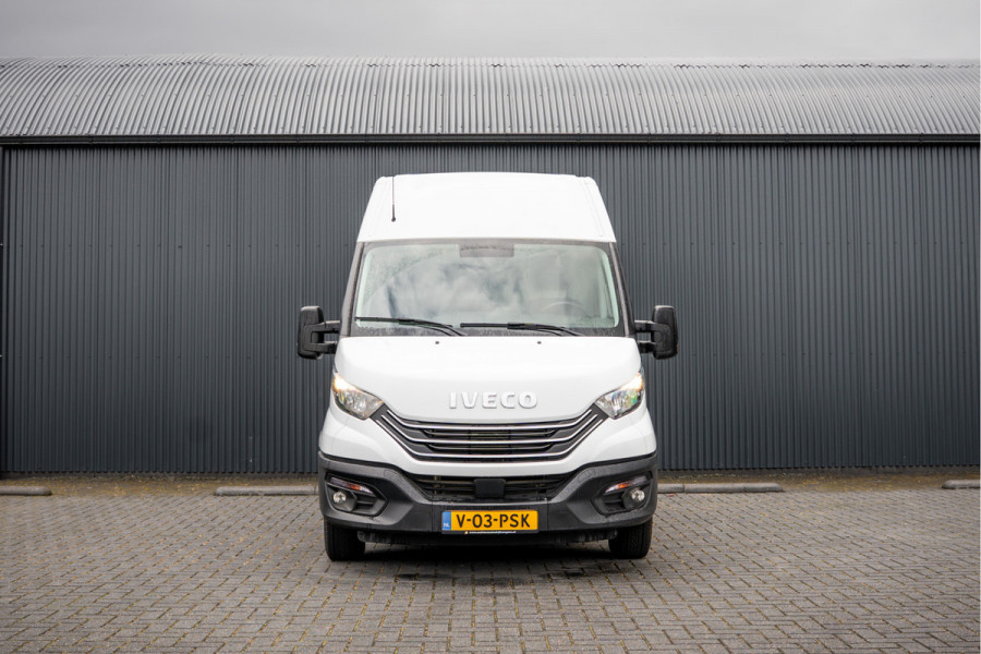 Iveco Daily 35S18 175 PK 3.0 Liter! | Automaat | 3.500 KG trekgewicht | Camera | Cruise | Airco | Trekhaak | 3-Zits