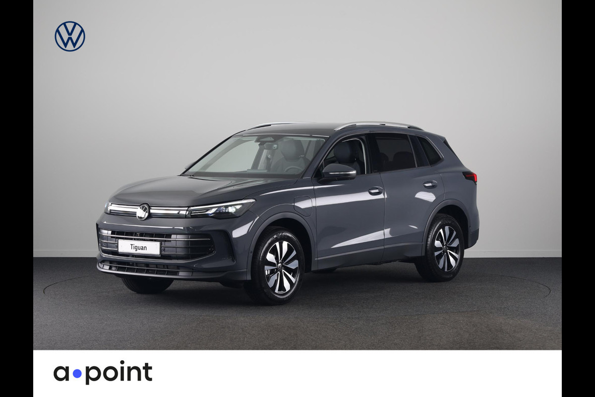 Volkswagen Tiguan Limited Edition 1.5 eHybrid 150 kW / 204 PK SUV 6 Stoelverwarming | Trekhaak | 360 camera