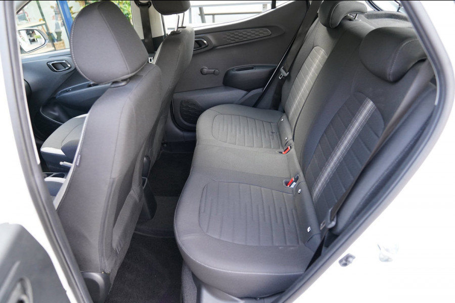 Hyundai i10 1.0 Comfort|Prijs rijklaar incl. 12 mnd garantie|DAB Carplay Airco Bluetooth Cruise all-season