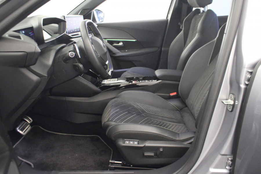 Peugeot 2008 1.2 PureTech GT |Pano|Massage|Stoelverw.|