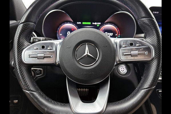 Mercedes-Benz C-Klasse Estate 300 e AMG Line(Dealer OnderH, Camera, Dodehoek, StoelV, Carplay, Parkeersensoren, Etc)