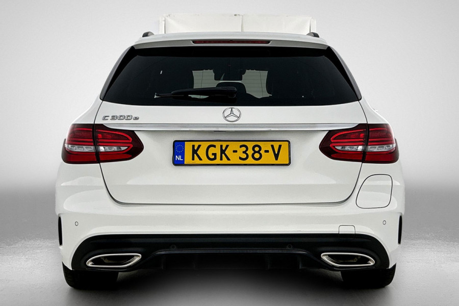 Mercedes-Benz C-Klasse Estate 300 e AMG Line(Dealer OnderH, Camera, Dodehoek, StoelV, Carplay, Parkeersensoren, Etc)