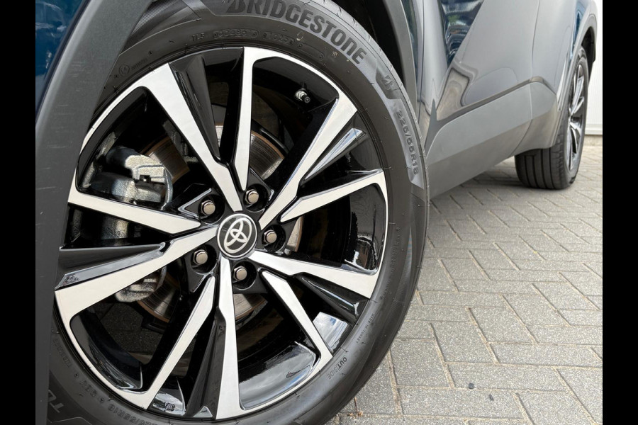 Toyota C-HR 1.8 Hybrid 140PK First Edition Bi-Tone/Winter-pack/Gr.-navigatie/Elektr.klep/Camera/Adapt.-cruise