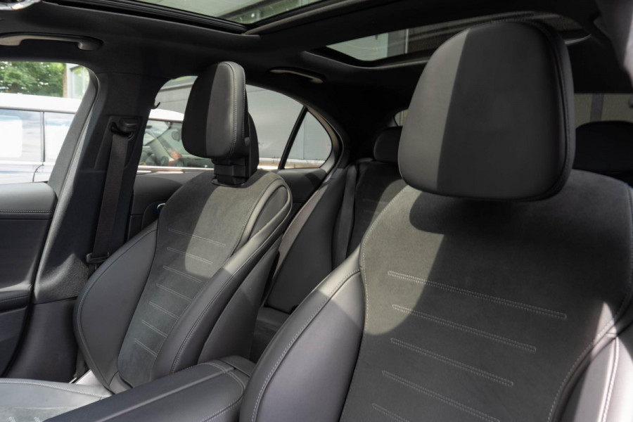 Mercedes-Benz C-Klasse 300 e AMG Line Limited | Pano | Burmester | 360 Camera | HUD