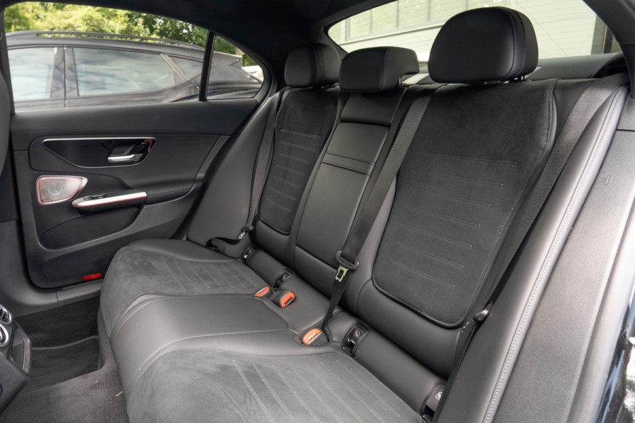 Mercedes-Benz C-Klasse 300 e AMG Line Limited | Pano | Burmester | 360 Camera | HUD