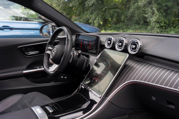 Mercedes-Benz C-Klasse 300 e AMG Line Limited | Pano | Burmester | 360 Camera | HUD