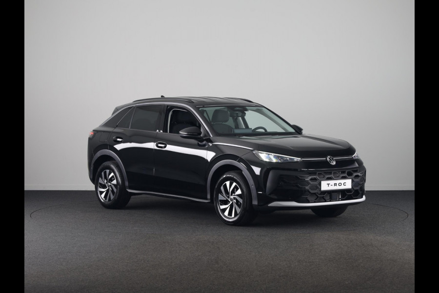 Volkswagen T-Roc Limited Edition 1.5 eTSI 85 kW / 116 PK SUV 7 vers Achteruitrijcamera | Stoelverwarming | Carplay