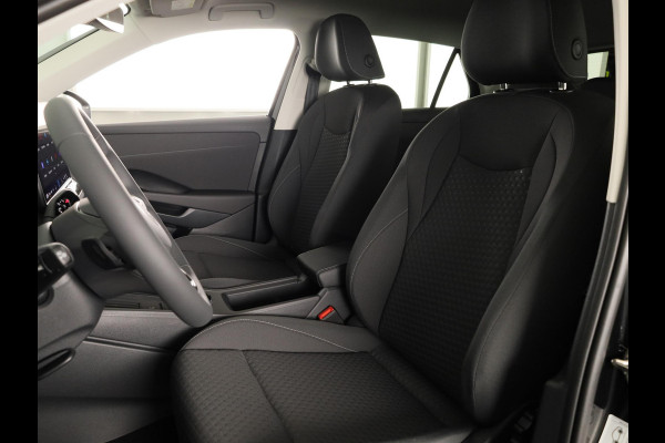 Volkswagen T-Roc Limited Edition 1.5 eTSI 85 kW / 116 PK SUV 7 vers Achteruitrijcamera | Stoelverwarming | Carplay