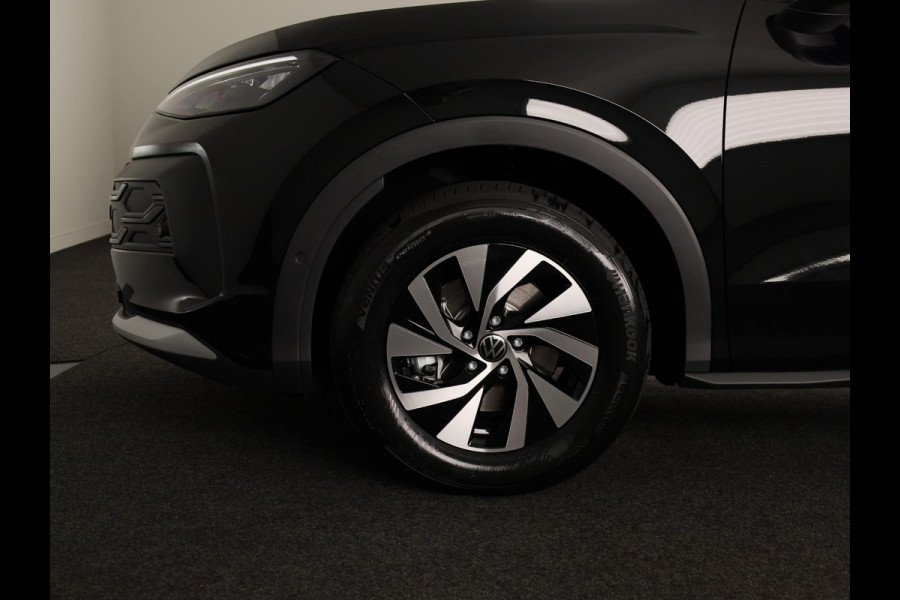 Volkswagen T-Roc Limited Edition 1.5 eTSI 85 kW / 116 PK SUV 7 vers Achteruitrijcamera | Stoelverwarming | Carplay