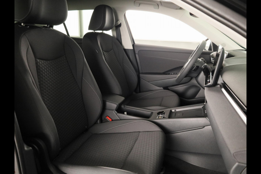 Volkswagen T-Roc Limited Edition 1.5 eTSI 85 kW / 116 PK SUV 7 vers Achteruitrijcamera | Stoelverwarming | Carplay