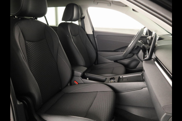 Volkswagen T-Roc Limited Edition 1.5 eTSI 85 kW / 116 PK SUV 7 vers Achteruitrijcamera | Stoelverwarming | Carplay