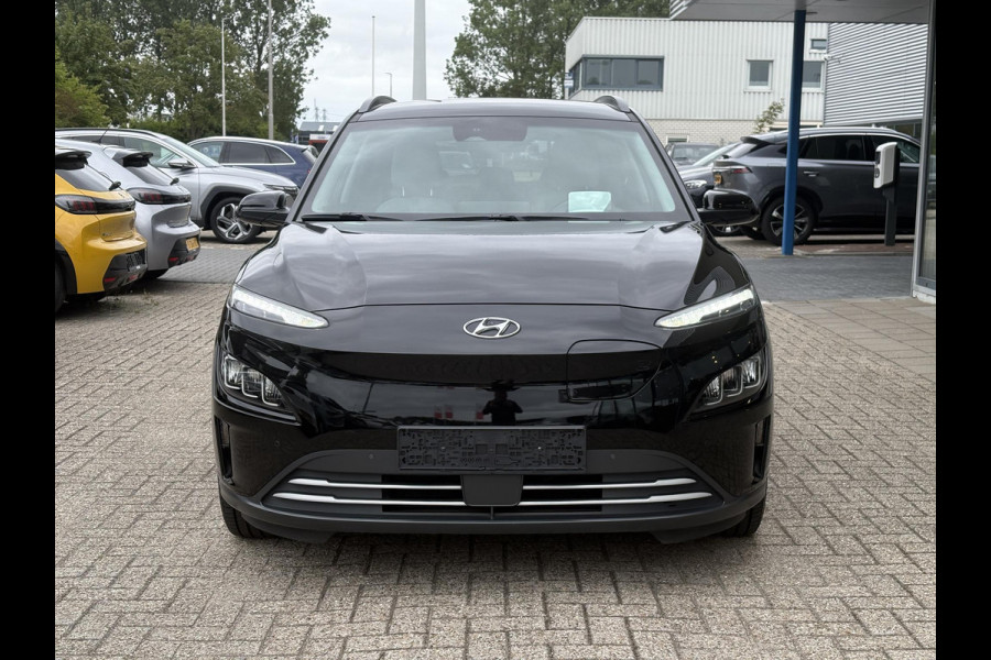 Hyundai Kona EV Limited 64 kWh | 49350 KM | Virtual Cockpit | Navigatiesysteem | Stoelverwarming