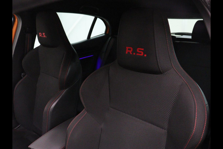 Renault Mégane 1.8 TCe 280 RS | Origineel NL | Head-Up | Carplay | Camera | Keyless | Full LED | Sportstoelen | Park Assist | Dodehoek detectie | Navigatie | Bose Sound | Cruise control | Bluetooth | Climate control