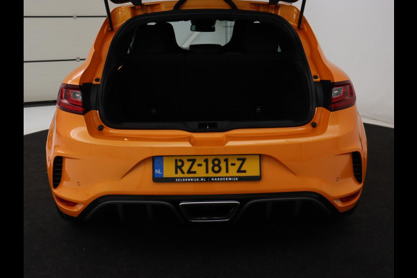 Renault Mégane 1.8 TCe 280 RS | Origineel NL | Head-Up | Carplay | Camera | Keyless | Full LED | Sportstoelen | Park Assist | Dodehoek detectie | Navigatie | Bose Sound | Cruise control | Bluetooth | Climate control