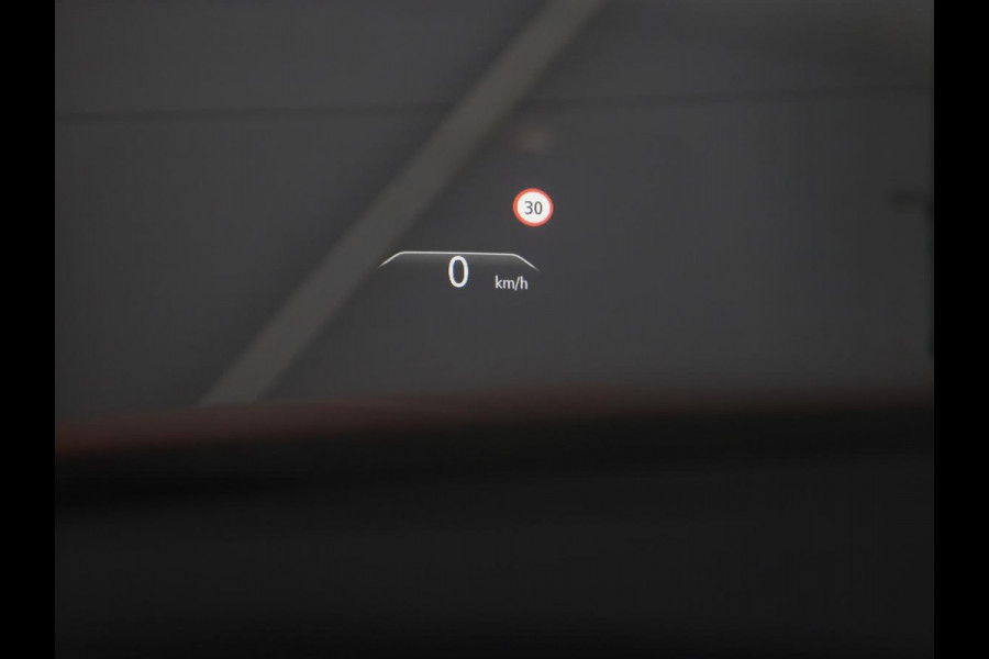 Renault Mégane 1.8 TCe 280 RS | Origineel NL | Head-Up | Carplay | Camera | Keyless | Full LED | Sportstoelen | Park Assist | Dodehoek detectie | Navigatie | Bose Sound | Cruise control | Bluetooth | Climate control