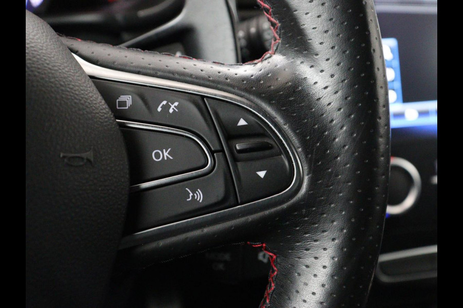 Renault Mégane 1.8 TCe 280 RS | Origineel NL | Head-Up | Carplay | Camera | Keyless | Full LED | Sportstoelen | Park Assist | Dodehoek detectie | Navigatie | Bose Sound | Cruise control | Bluetooth | Climate control