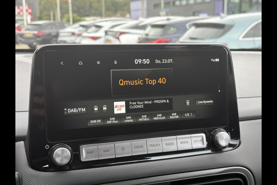 Hyundai Kona EV Limited 64 kWh | 49350 KM | Virtual Cockpit | Navigatiesysteem | Stoelverwarming