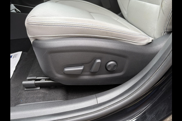 Hyundai Kona EV Limited 64 kWh | 49350 KM | Virtual Cockpit | Navigatiesysteem | Stoelverwarming