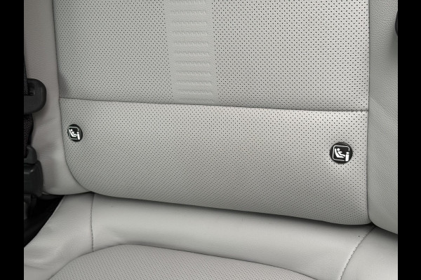 Hyundai Kona EV Limited 64 kWh | 49350 KM | Virtual Cockpit | Navigatiesysteem | Stoelverwarming