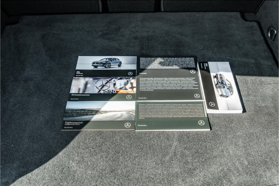 Mercedes-Benz EQA 250 AMG Line 67 kWh | Pano | Apple Carplay |