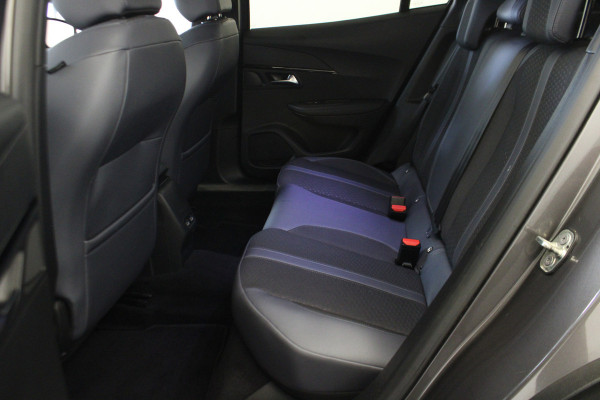 Peugeot 2008 1.2 PureTech Allure |Stoelverwarming|Navi|