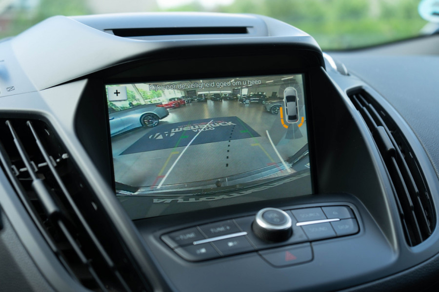 Ford Kuga 1.5 EcoBoost ST Line / Touch Navigatie/ Cruise Control/ Trekhaak/ 110kW (150PK)