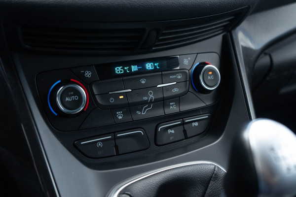 Ford Kuga 1.5 EcoBoost ST Line / Touch Navigatie/ Cruise Control/ Trekhaak/ 110kW (150PK)