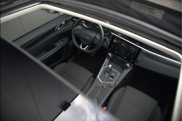 Lynk & Co 01 1.5 | Panoramadak | Stoelverwarming | Keyless | Apple Carplay | Memory Seat | Adaptive Cruise Control | Infinity | Navigatie | Camera | Parkeersensoren | Ambiance Verlichting | SOH 95,88%