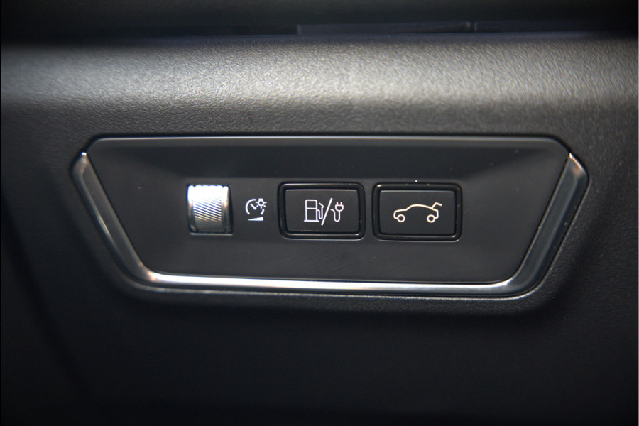 Lynk & Co 01 1.5 | Panoramadak | Stoelverwarming | Keyless | Apple Carplay | Memory Seat | Adaptive Cruise Control | Infinity | Navigatie | Camera | Parkeersensoren | Ambiance Verlichting | SOH 95,88%
